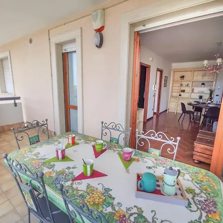 Trilocale Lauro Con Ampia Terrazza Vicino Al Mare * Grottammare
