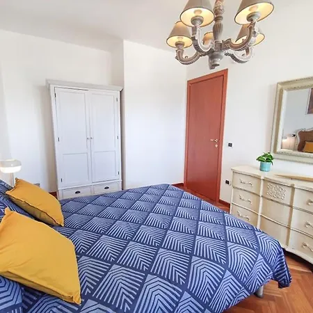 Apartamento Trilocale Lauro Con Ampia Terrazza Vicino Al Mare Grottammare